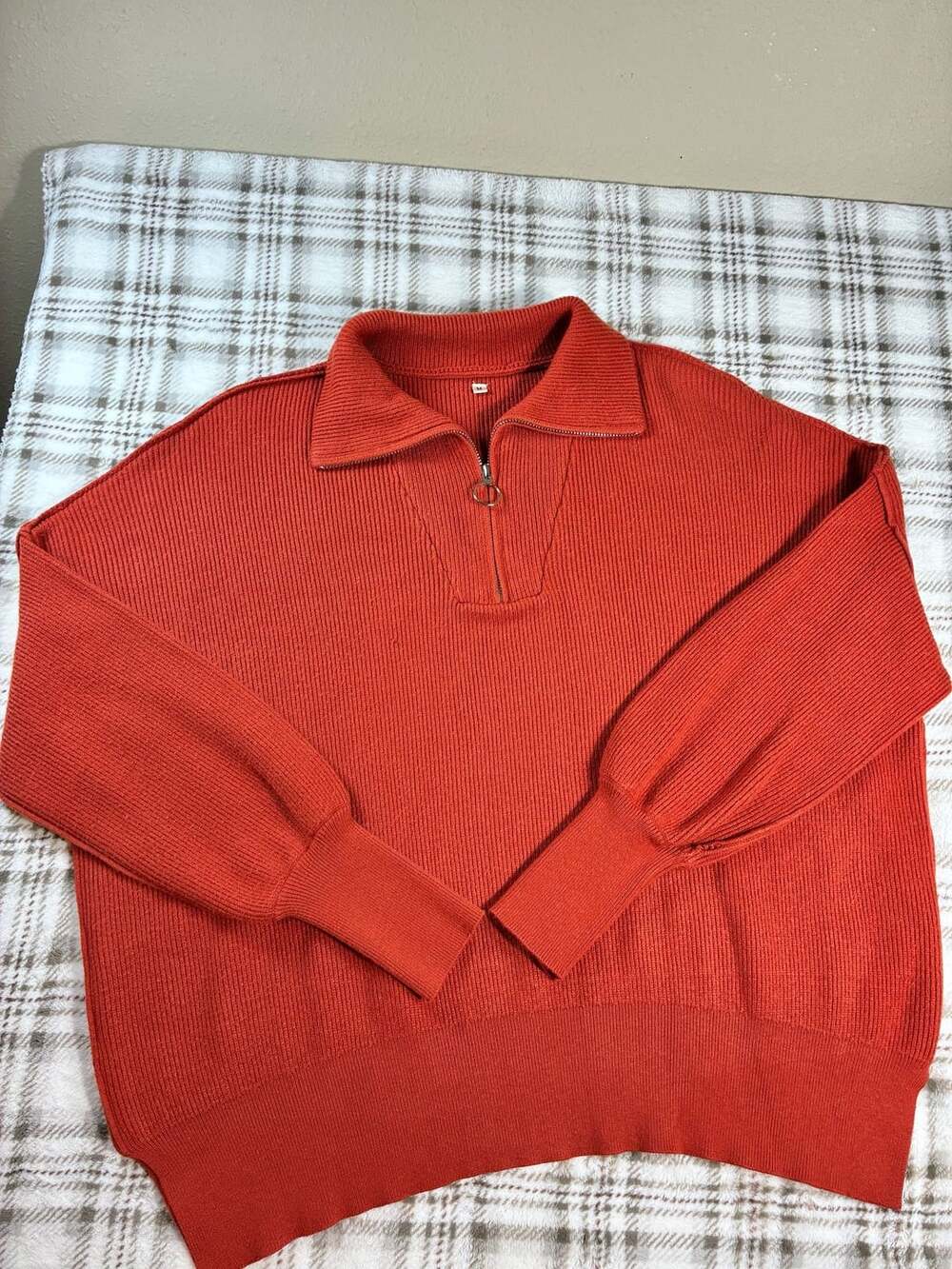 Women’s Quarter-Zip Ribbed Knit Red/Orange Sweater Size M
